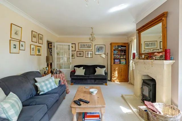 Smith Barry Crescent, Upper Rissington, GL54, photo 3