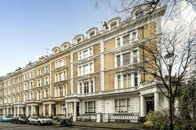 Clanricarde Gardens, London, W2, photo 1