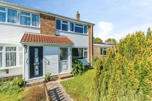 4 bedroom house, Furzedale Gardens, Southampton, SO45
