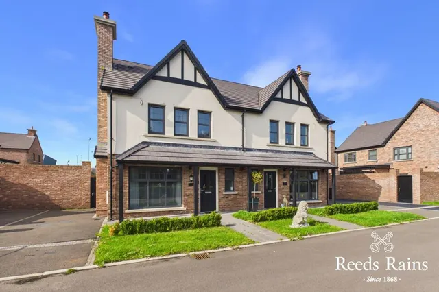 Barton Park Gardens, Greenisland, Carrickfergus, BT38, photo 1