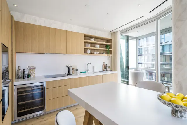 Photo 3 — Wilshire House, London, SW11