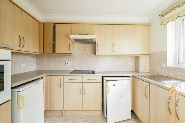Stockbridge Road, Chichester, PO19, photo 2