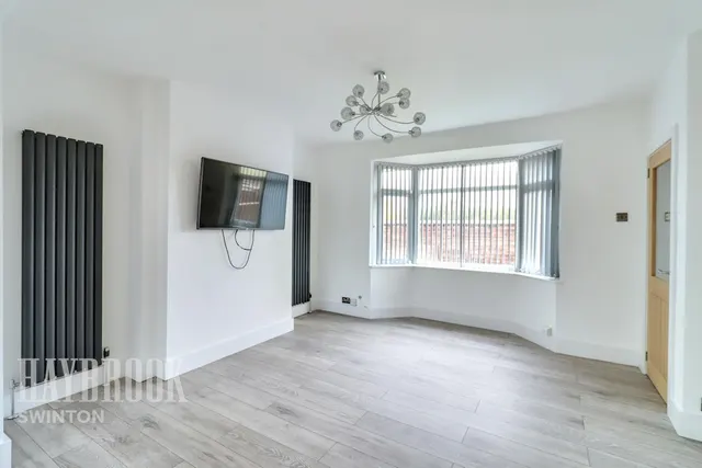 Wharf Road, Kilnhurst, photo 3