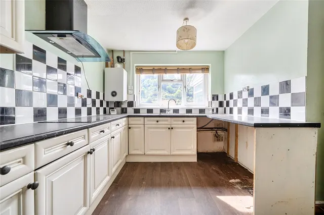 Photo 3 — Radnor Drive, Knighton, Powys, LD7 1HN