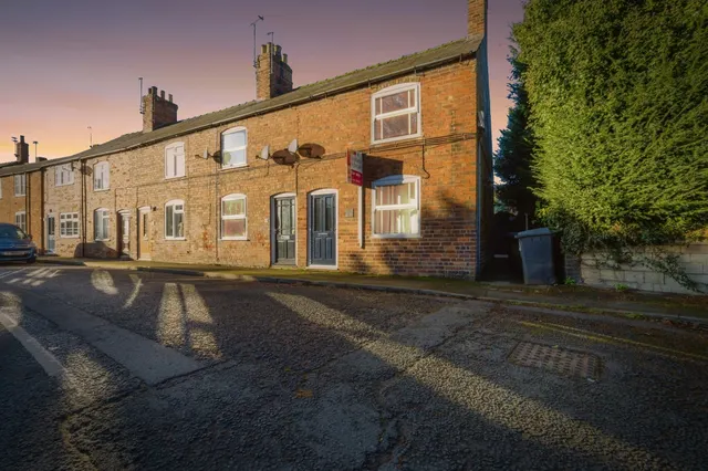High Street, Leadenham, Lincoln, photo 1