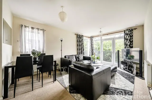 Wilton Court, Stoke-on-Trent, ST1, photo 3