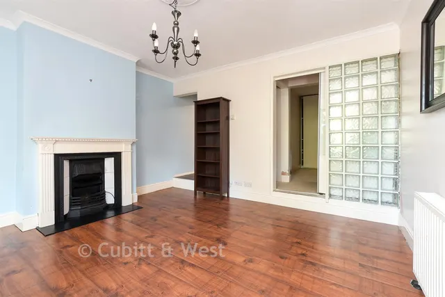 Farningham Road, Caterham, CR3, photo 3