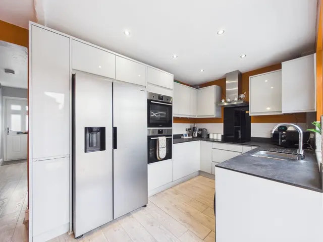 Felstead Road, Nottingham, NG8, photo 3