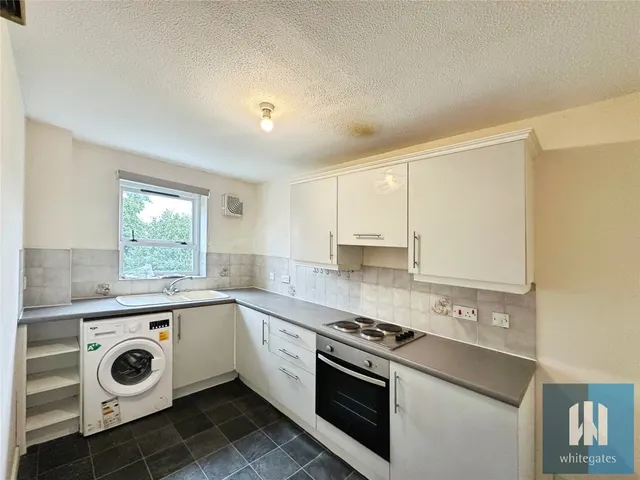 Northgate Lodge, Pontefract, WF8, photo 2