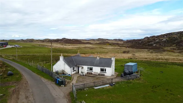 Beinnview, Fionnphort, Isle Of Mull, Argyll and Bute, PA66 6BP, photo 1