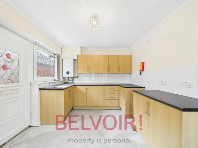 Photo 3 — Ashwood, Stoke-on-Trent, ST3