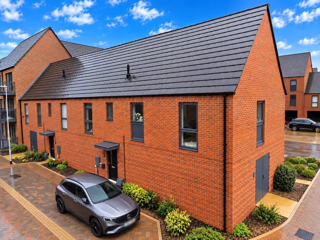 Houghton Regis, Dunstable, photo 1