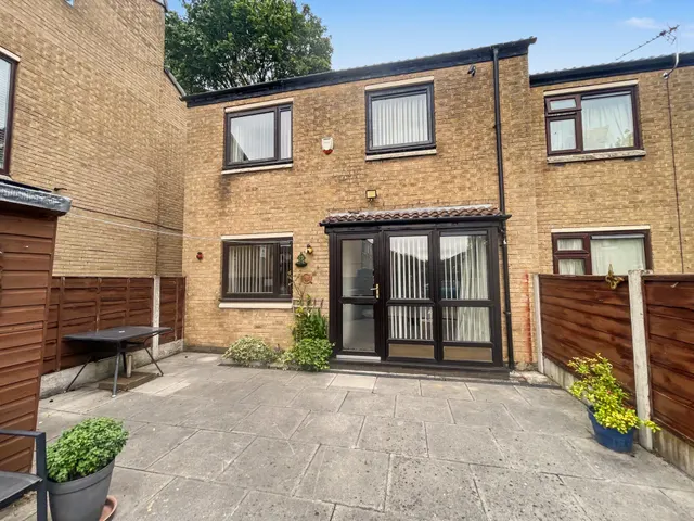 Frankton Road, Whitefield, M45, photo 1