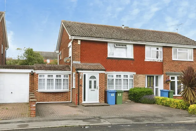 Laxton Way, Sittingbourne, Kent, ME10, photo 1