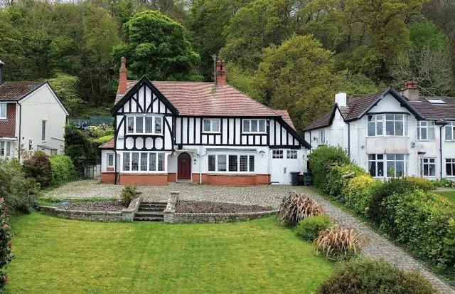 Ael Y Bryn Road, Colwyn Bay, Conwy, LL29 7HD, photo 1