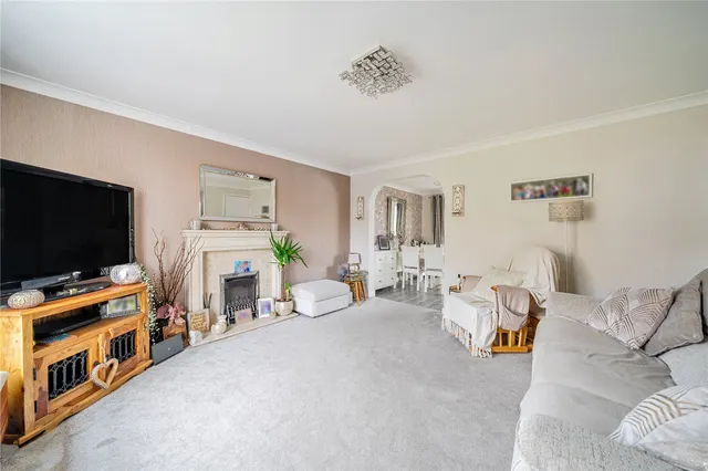 Aster Chase, Lower Darwen, BB3, photo 2