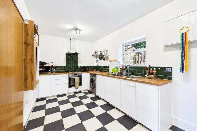 Oak Avenue, Todmorden, OL14, photo 2