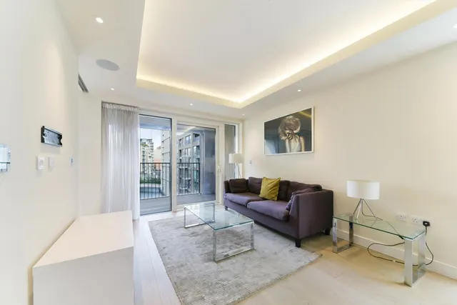 Woodford House, Chelsea Creek, SW6, photo 3