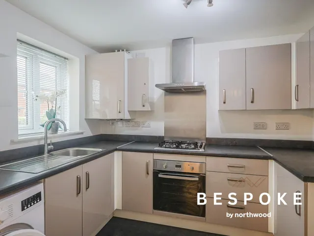 Hardings Wood Avenue, Sandbach, CW11, photo 3