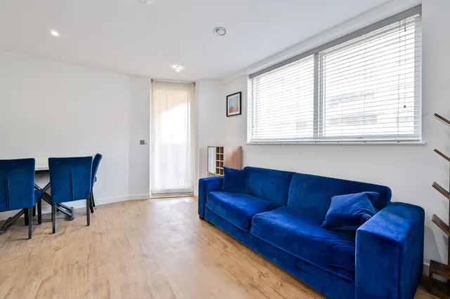 Photo 2 — Flat 11, 3 Danson Mews, LONDON