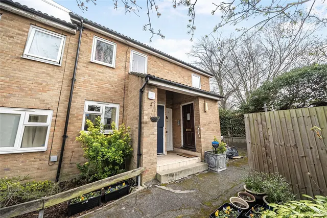 Albert Road, London, SE9, photo 1