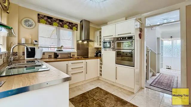 Photo 3 — Ael Y Fro, Pontardawe, Swansea, SA8 4NS