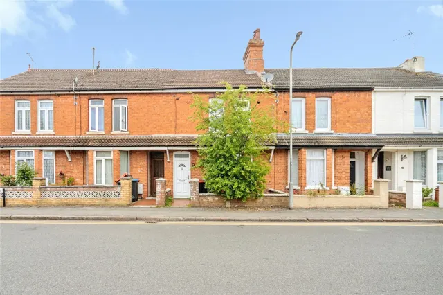 Windsor Street, Bletchley, Milton Keynes, Buckinghamshire, MK2, photo 1