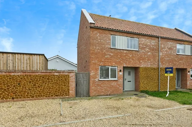 Davy Field, Hill Road, Ingoldisthorpe, King's Lynn, PE31, photo 1