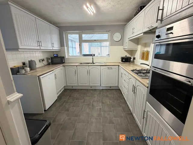 Rowan Way, Balderton, NG24, photo 2