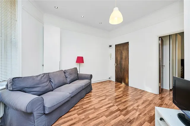Fulham Road, Fulham, SW6, photo 2