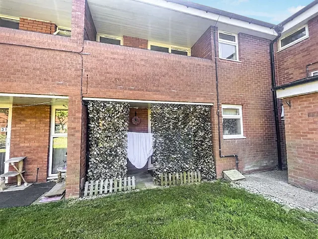 Blackbrook Court, Durham Road, Loughborough, LE11, photo 1