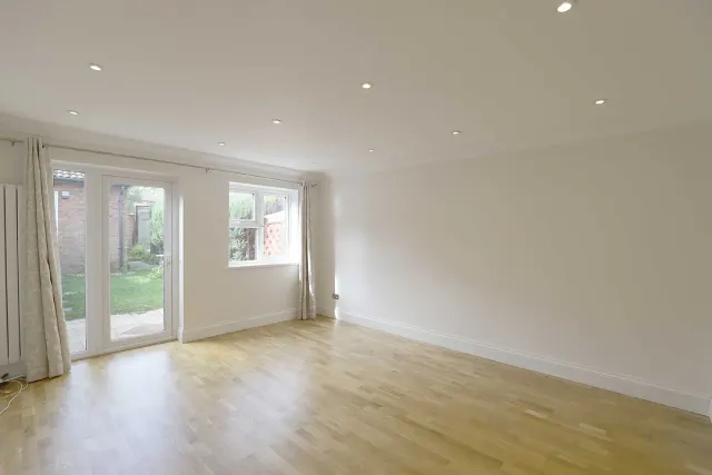 Runcie Close, St. Albans, AL4, photo 3