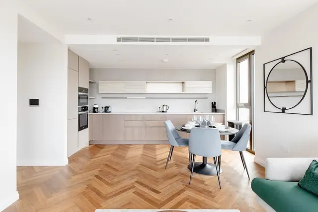 Saxon House, Kings Road Park, SW6, photo 1