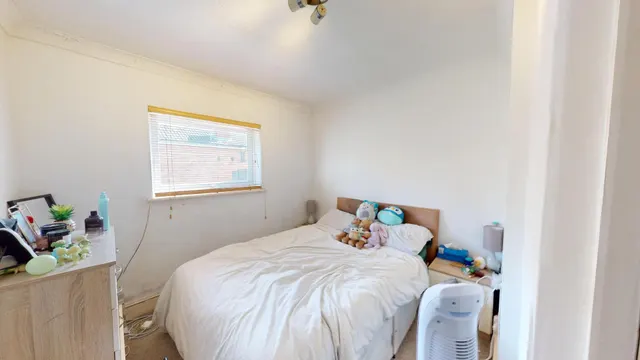 Photo 3 — Coombe Terrace, Brighton, BN2