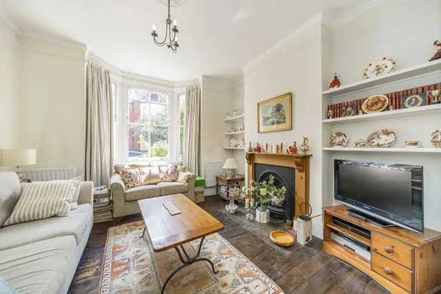 Gosberton Road, SW12, photo 2