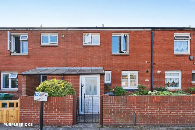 Taunton Road, London, SE12, photo 1
