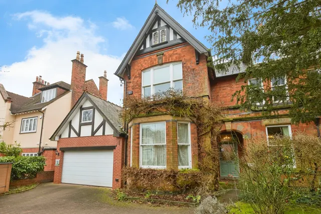 Whitaker Road, DERBY, photo 1