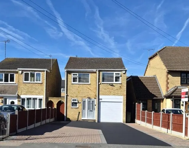 Southend Road, Stanford-le-Hope, SS17, photo 1