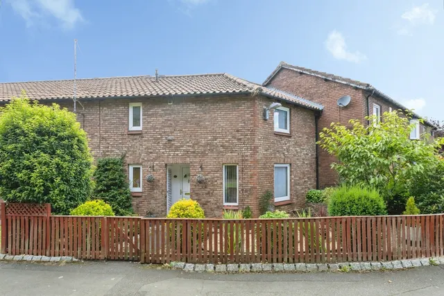 Lomond Close, Washington, Tyne and Wear, NE38, photo 1