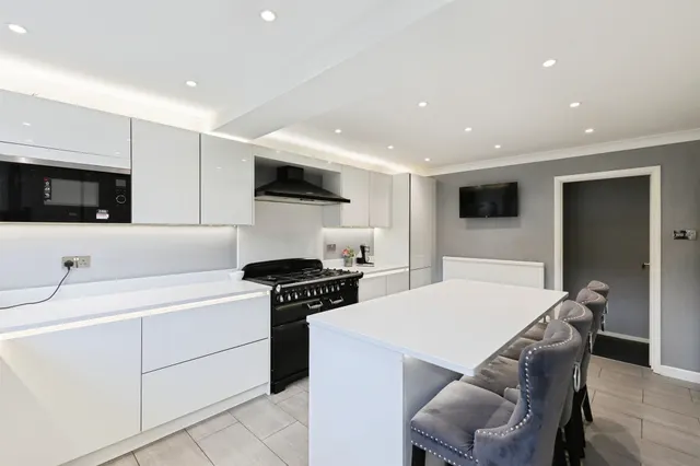 Photo 2 — Harley Shute Road, ST. LEONARDS-ON-SEA