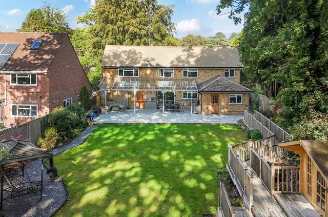 Brackendale Close, Camberley, GU15, photo 2