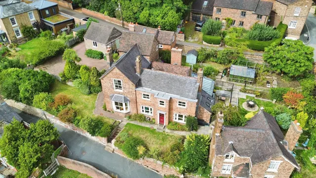 Hillside, Ironbridge, TF8, photo 1
