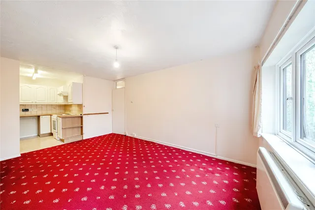 Photo 3 — Beckenham Road, West Wickham, BR4