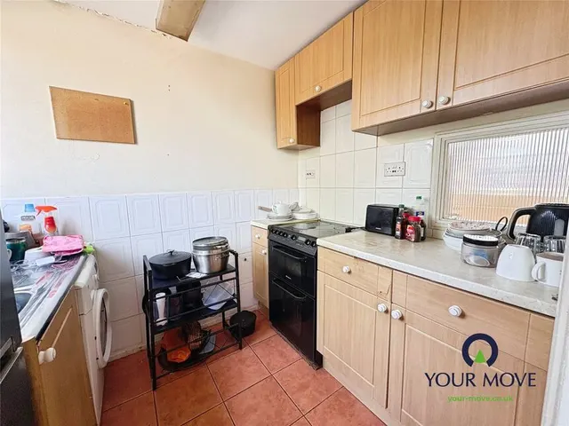 Hendre Close, Coventry, CV5, photo 3