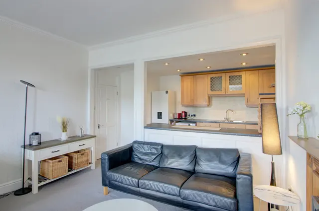 Grosvenor Place, Bath, BA1, photo 1