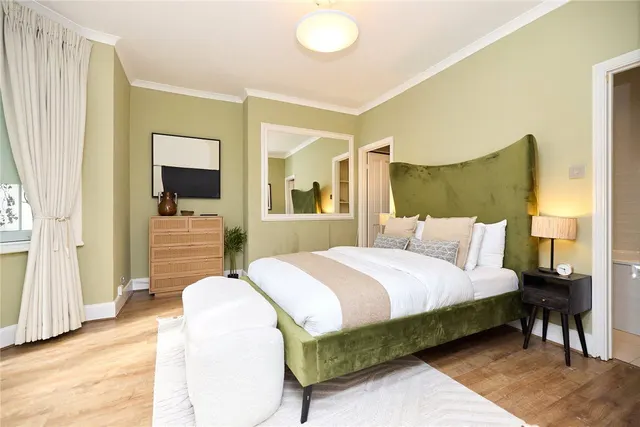 Holland Road, London, W14, photo 1