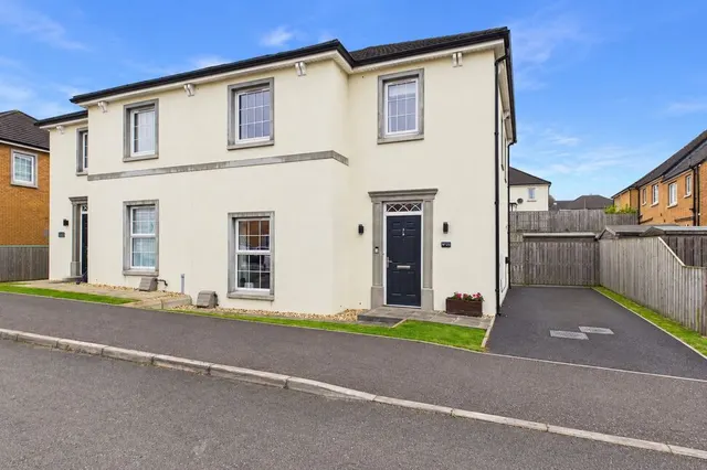 Bashford Park Drive, Carrickfergus, BT38, photo 1