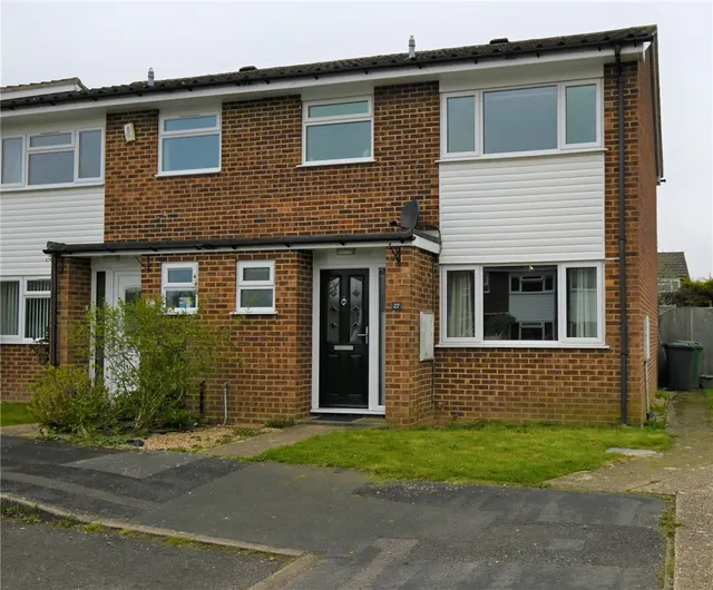 Lightsfield, Basingstoke, RG23, photo 1