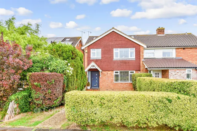 Queens Field Walk, Bognor Regis, PO21, photo 1