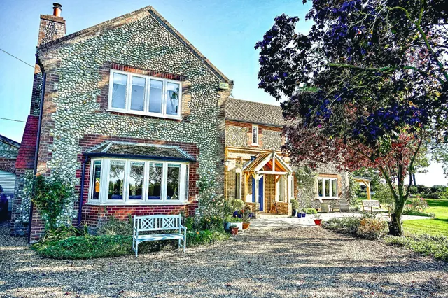 An Exceptional Country Home in Hindri, photo 1